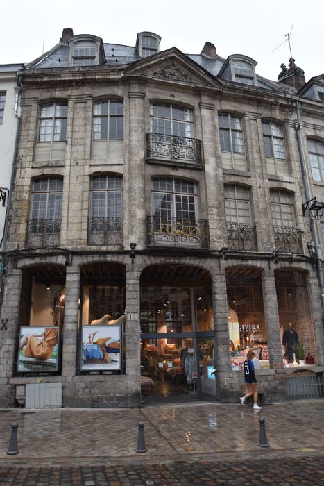 façade sur rue