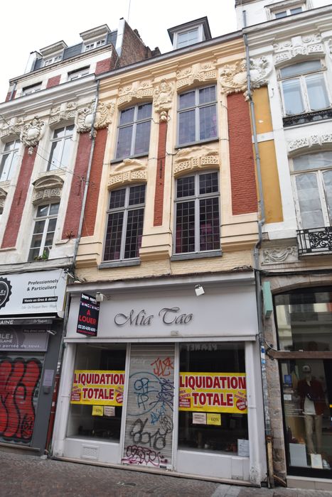 façade sur rue