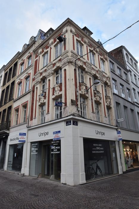 façades sur les rues de Béthune et Neuve