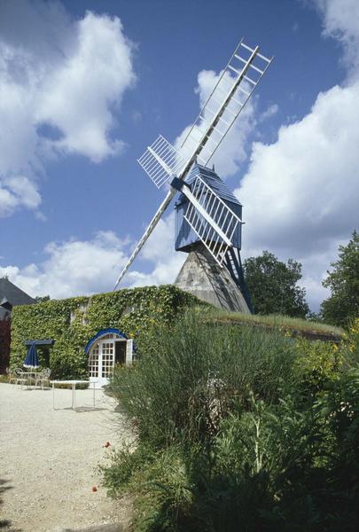 Moulin à vent, maison