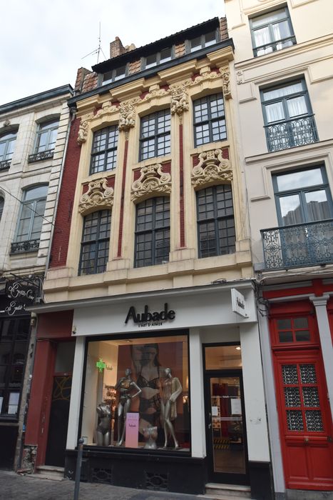 façade sur rue