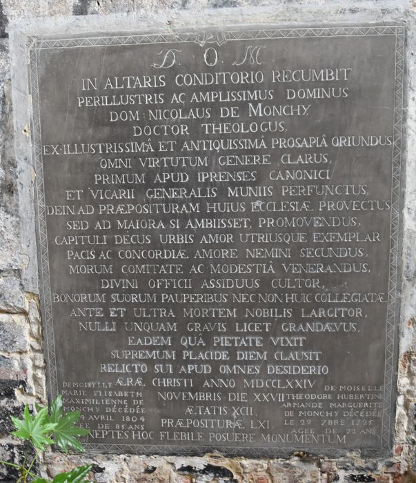 plaque funéraire de Nicolas de Monchy, prévôt