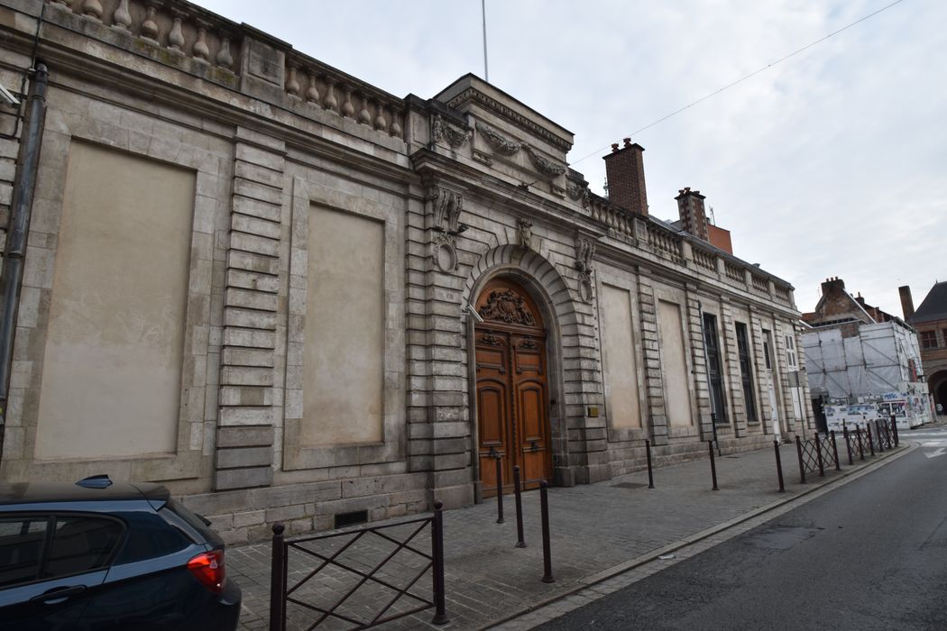 façade sur la rue de Roubaix