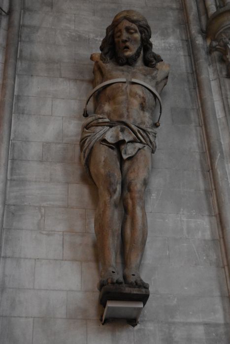 statue : Christ en croix (No 2) - © Ministère de la Culture (France), Médiathèque du patrimoine et de la photographie, diffusion GrandPalaisRmn Photo