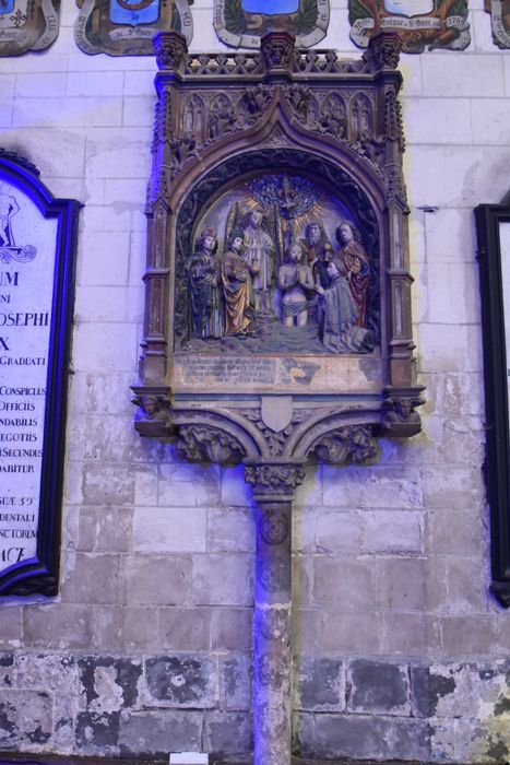 monument funéraire du chanoine Jean Candel (?) : le Baptême du Christ avec le donateur accompagné de saint Jean saint Côme et saint Damien - © Ministère de la Culture (France), Médiathèque du patrimoine et de la photographie, diffusion GrandPalaisRmn Photo