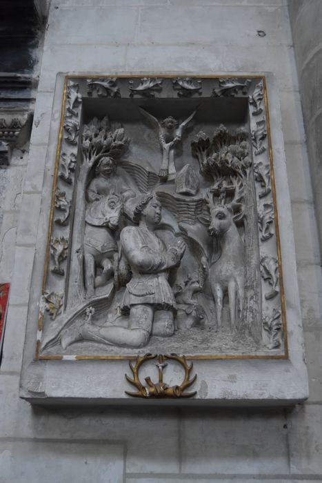 haut-relief : la Vision de saint Hubert - © Ministère de la Culture (France), Médiathèque du patrimoine et de la photographie, diffusion GrandPalaisRmn Photo