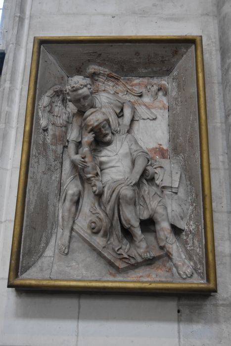 bas-relief : Saint Joseph endormi et un ange - © Ministère de la Culture (France), Médiathèque du patrimoine et de la photographie, diffusion GrandPalaisRmn Photo