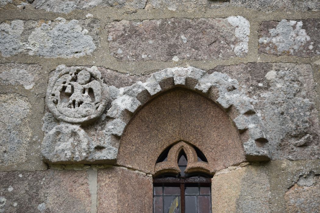 façade latérale sud, détail d’une baie