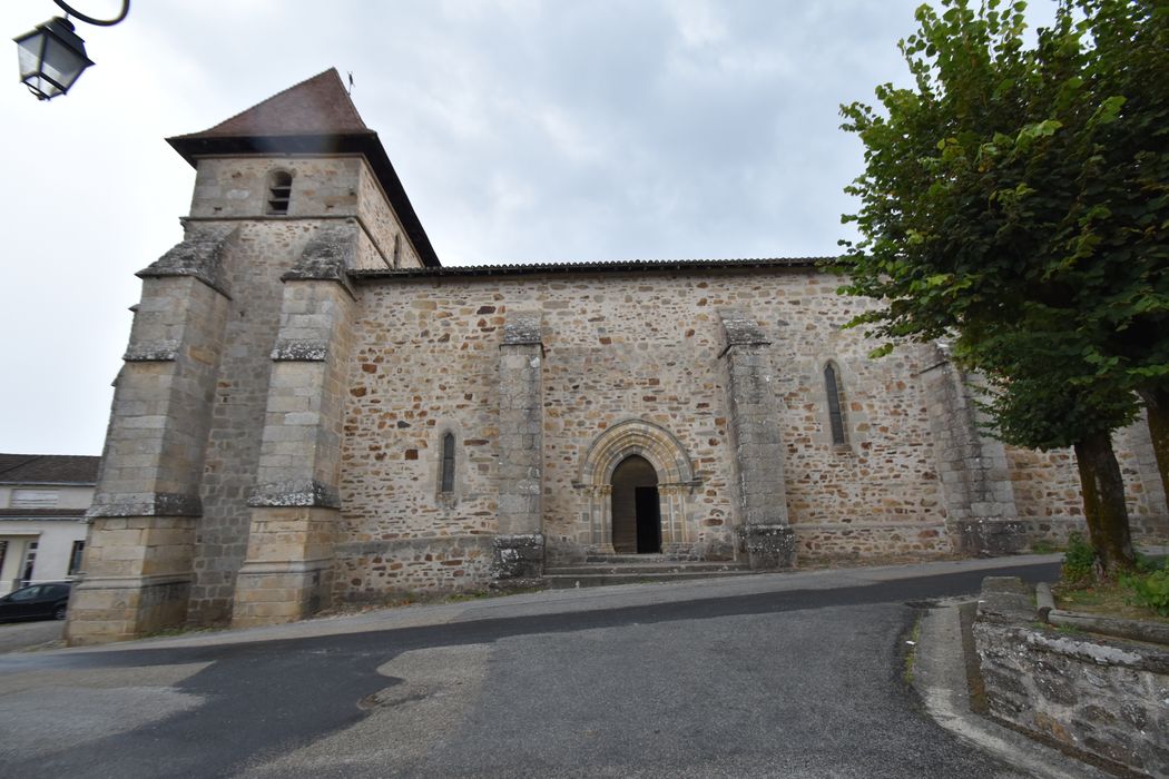 façade latérale sud, vue partielle