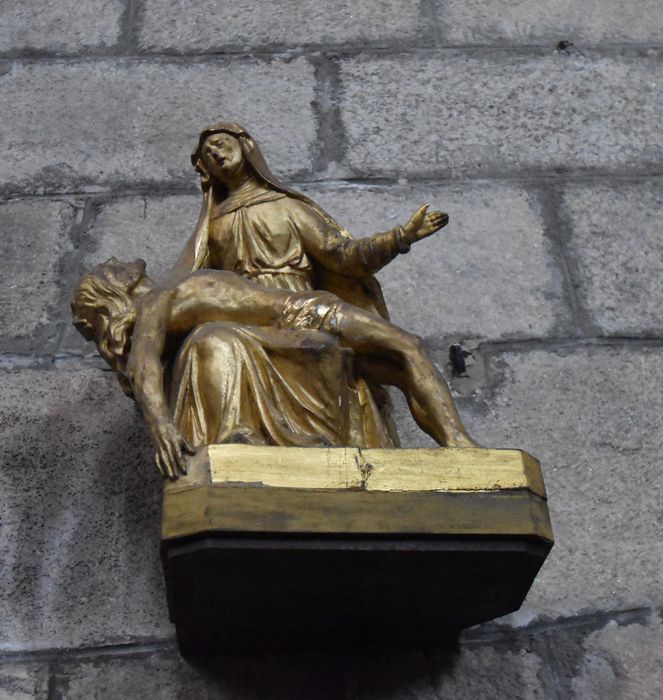 groupe sculpté (statuette) : Vierge de Pitié - © Ministère de la Culture (France), Médiathèque du patrimoine et de la photographie, diffusion GrandPalaisRmn Photo