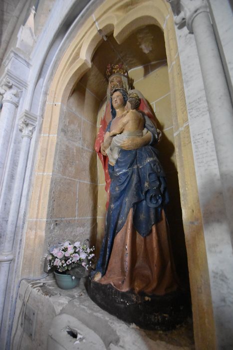 groupe sculpté : sainte Anne trinitaire