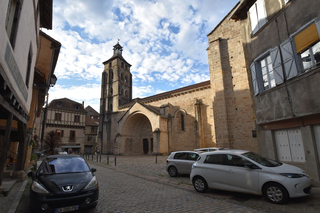 façade latérale sud, vue partielle