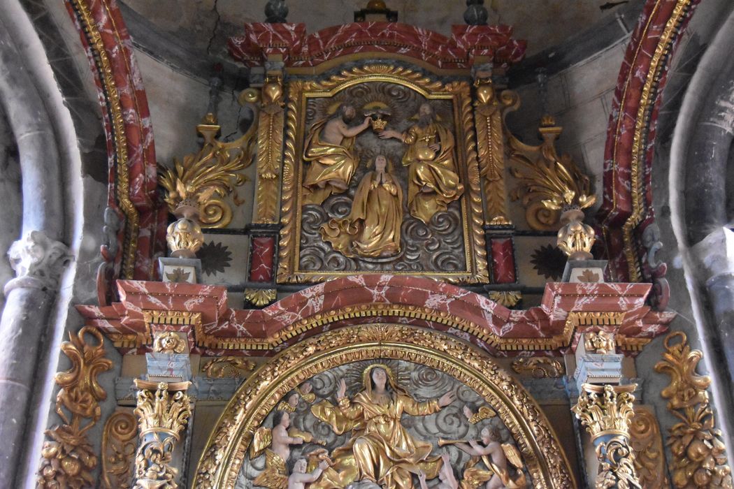 retable architecturé de la chapelle de la Vierge, demi-reliefs : l'Assomption, le Couronnement de la Vierge, vue partielle