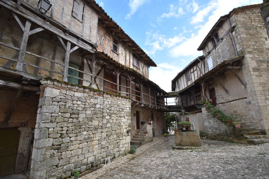 façade sud-ouest, façade nord