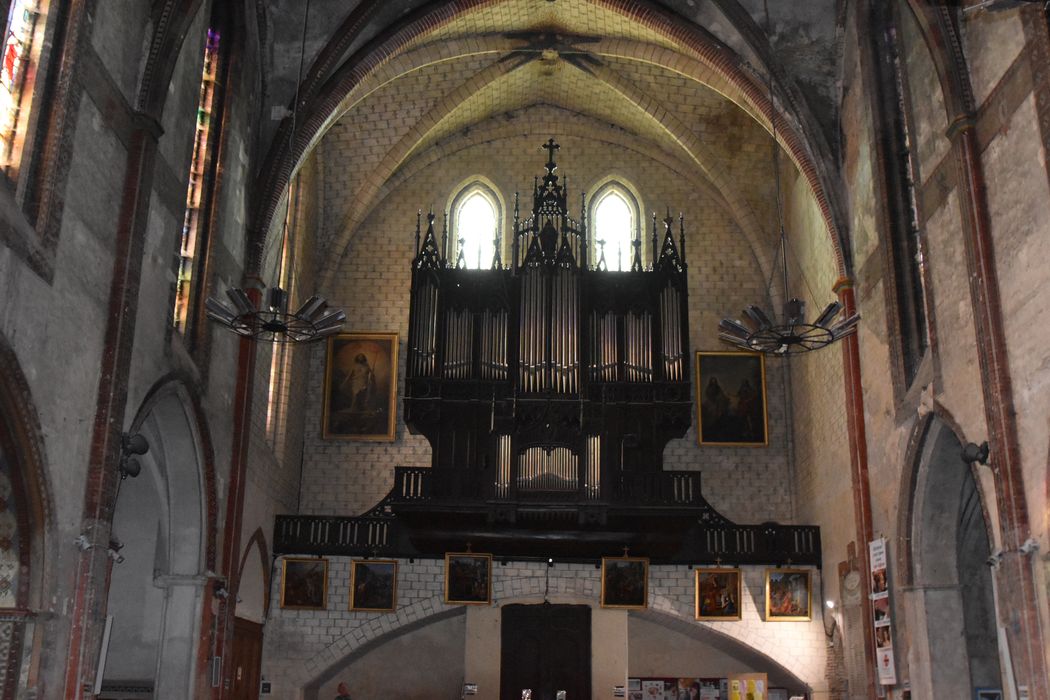 Orgue de tribune : partie instrumentale de l'orgue