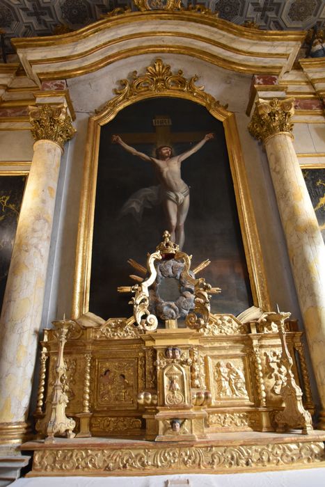 tabernacle du maître-autel, tableau : Christ en croix