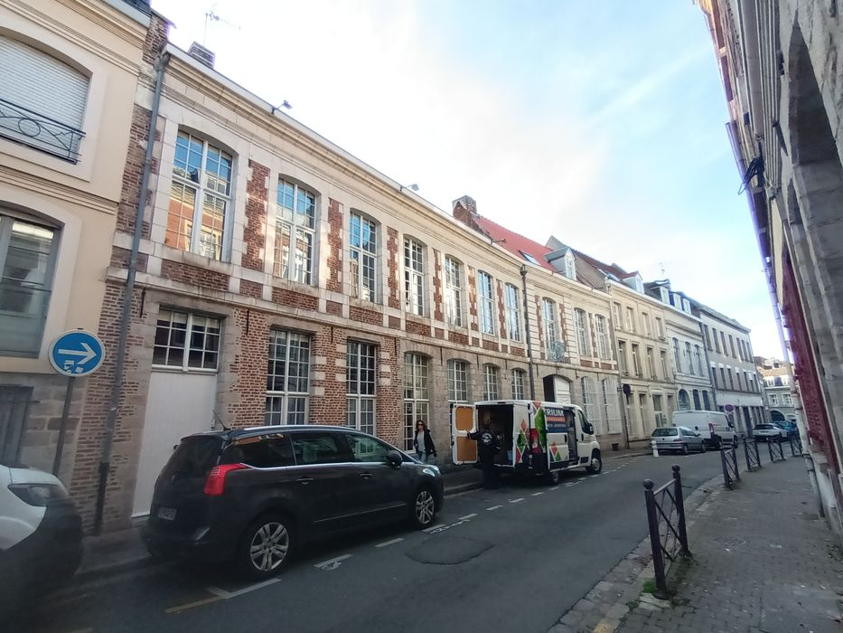 façade sur rue