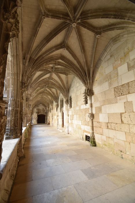 cloître, galerie sud