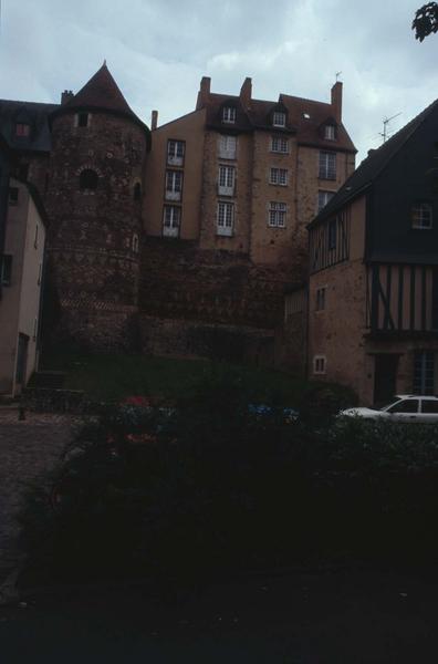 Tour Magdeleine côté intra-muros