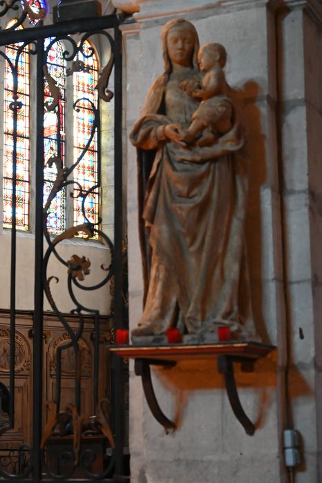 statue : Vierge à l'Enfant - © Ministère de la Culture (France), Médiathèque du patrimoine et de la photographie, diffusion GrandPalaisRmn Photo