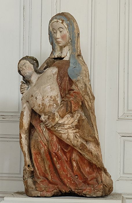 statue : Vierge de Pitié