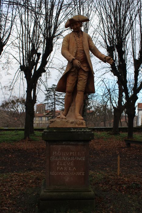 statue : Gabriel Mercier