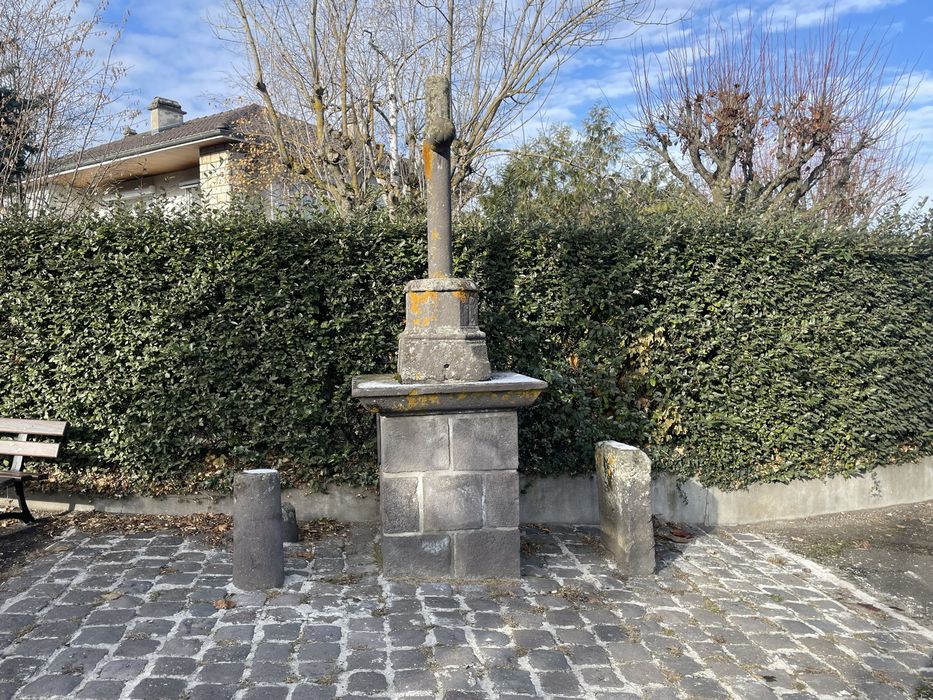 vue générale de la borne dans son environnement