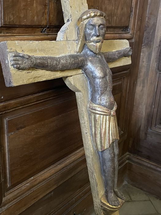 croix (crucifix)