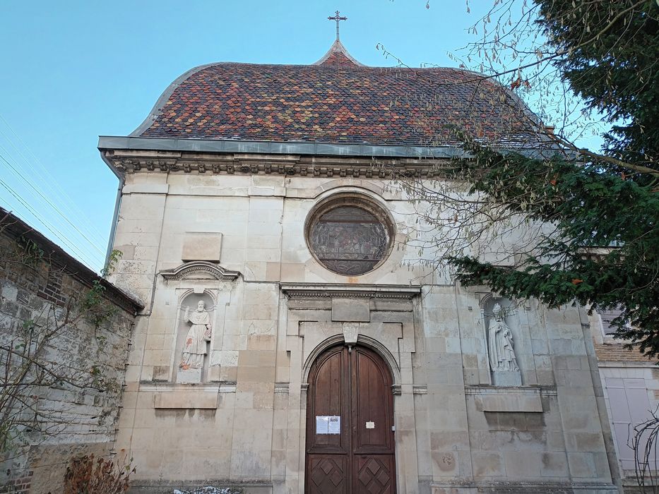 Chapelle, façade antérieure