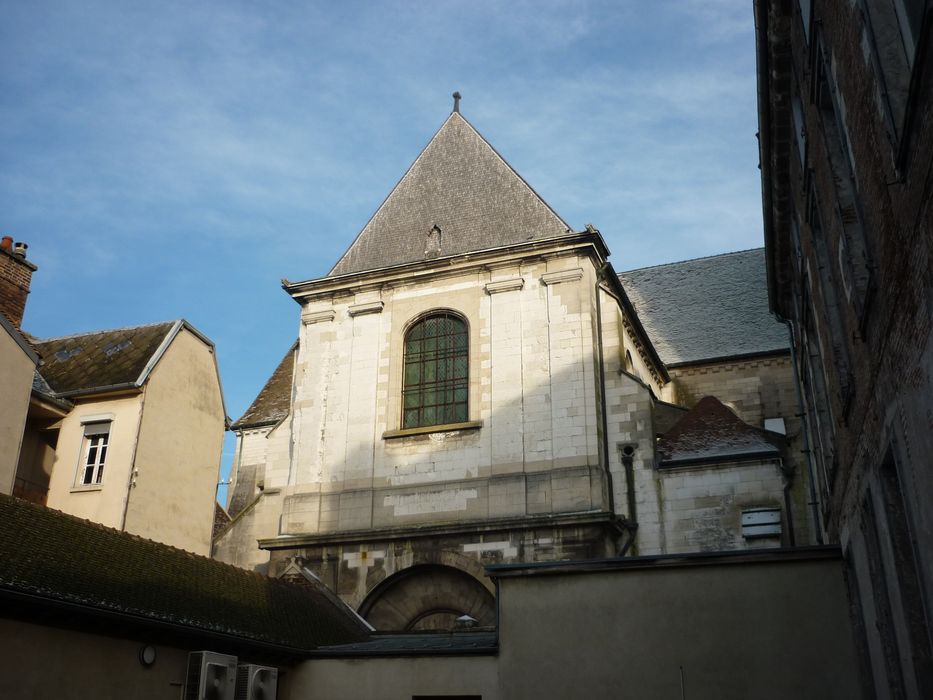 façade ouest, vue partielle