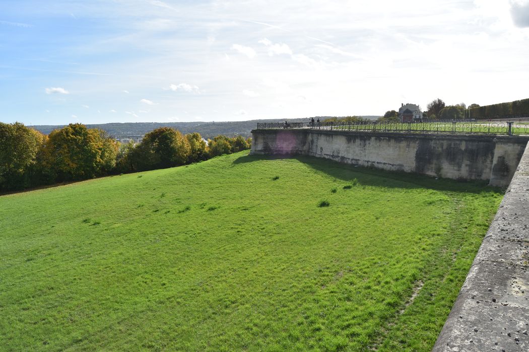 grande terrasse, vue partielle