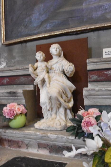 statue : Vierge à l’Enfant