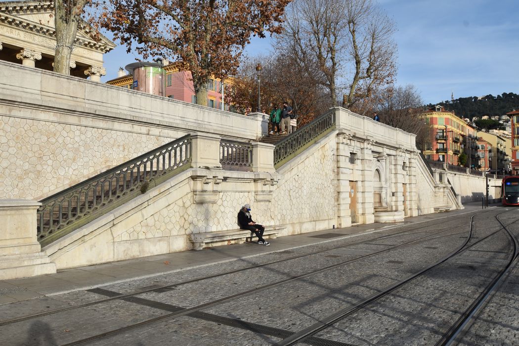 escalier monumental, quai Cassini