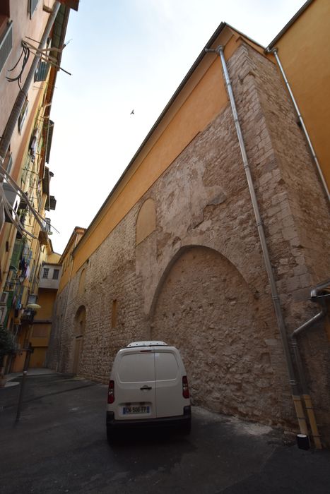 façade sur la ruelle Saint-André