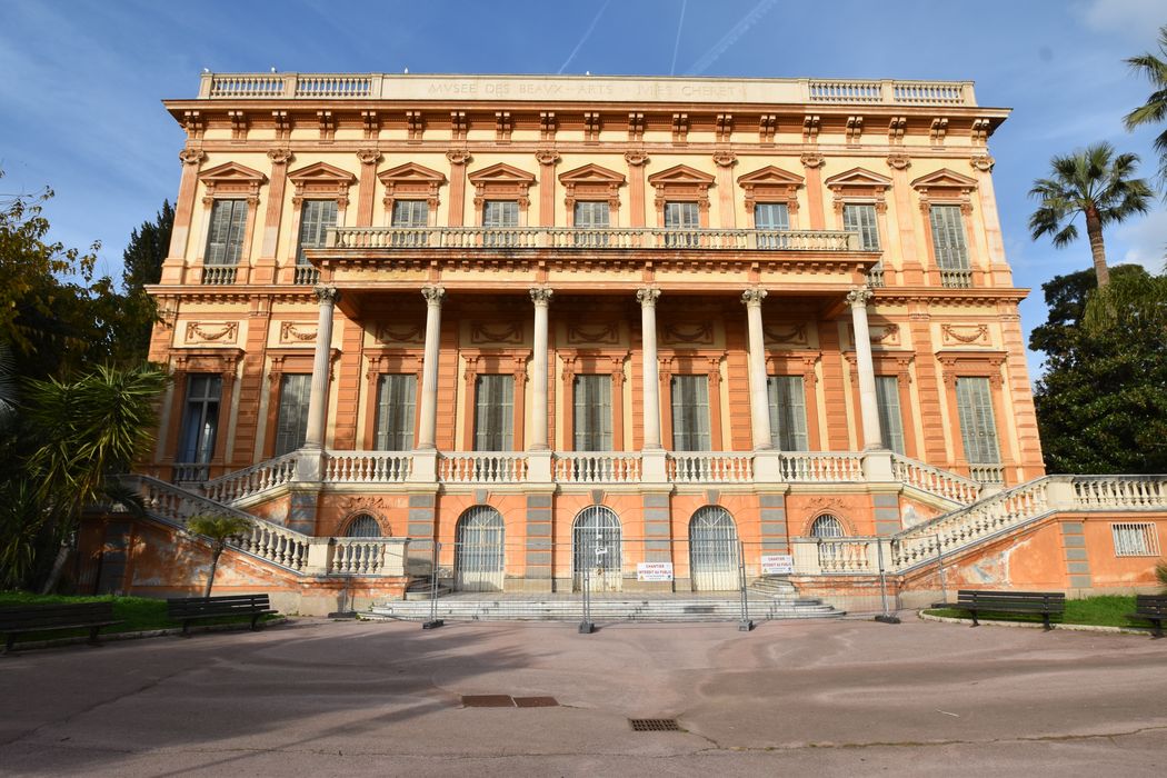 Musée des Beaux-arts Jules Chéret ou ancienne villa Les Baumettes