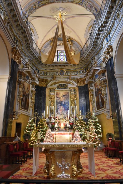 retable du maître-autel, tableau : Gloire de sainte Réparate (la) - © Ministère de la Culture (France), Médiathèque du patrimoine et de la photographie, diffusion GrandPalaisRmn Photo