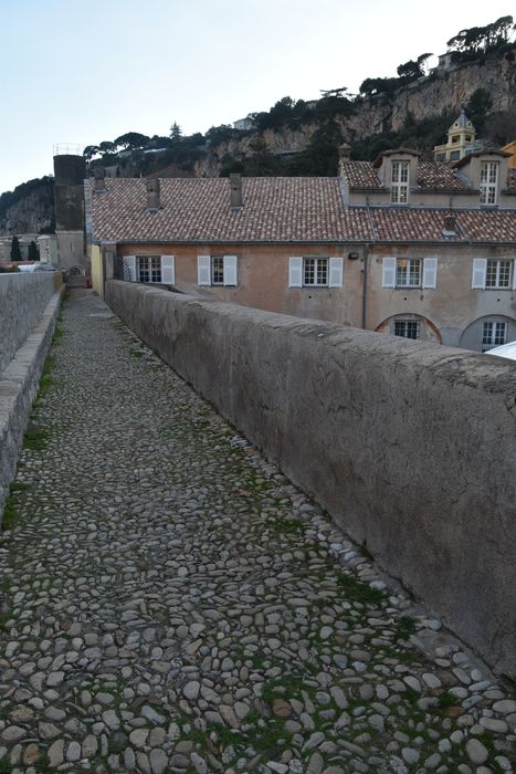 chemin de ronde