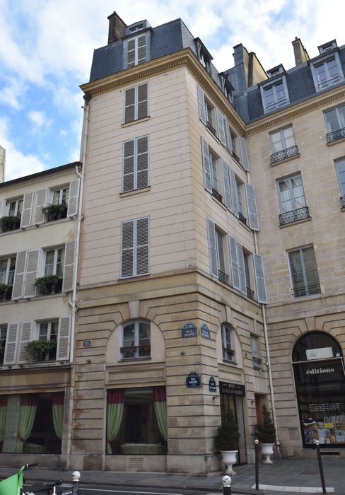 façades sur la rue Racine et sur la place de l'Odéon