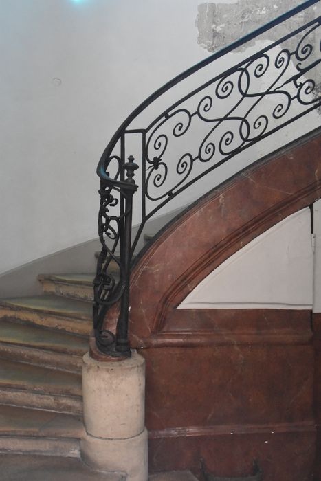 escalier, détail du départ de la rampe