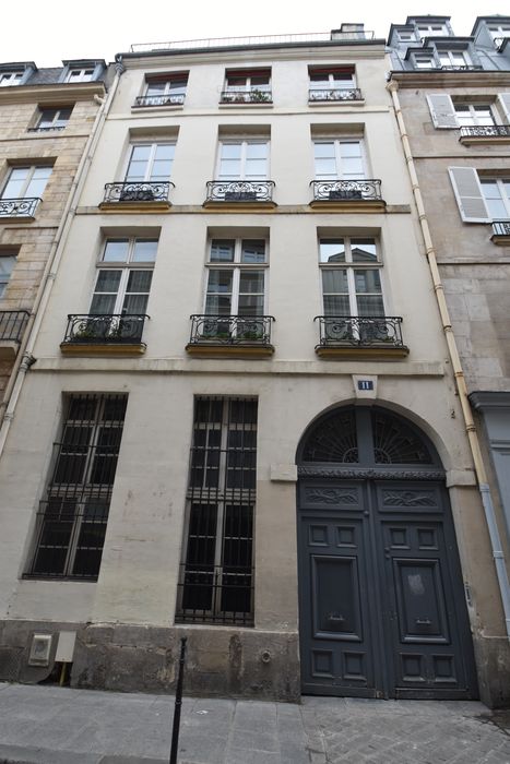 façade sur rue