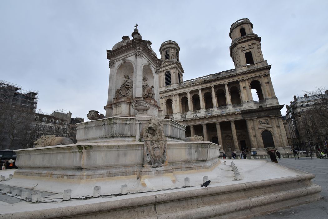 vue générale de la fontaine