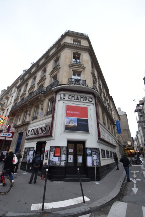 façade sur l'angle des rues Champollion et des Écoles