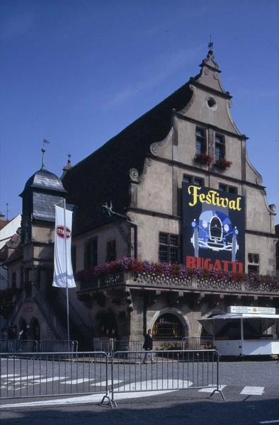 Façade à pignons à de l'ancien hôtel de ville