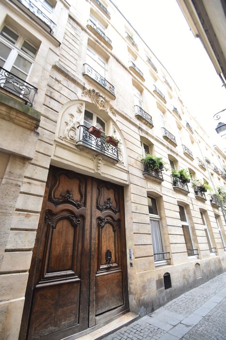 façade sur rue