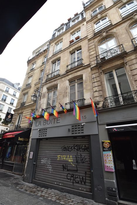 façade sur rue