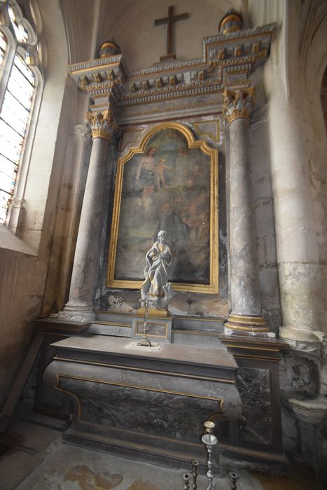 aute, retable nord, statue : Sainte Marguerite, tableau : Apparition de la Vierge à saint Bernard 