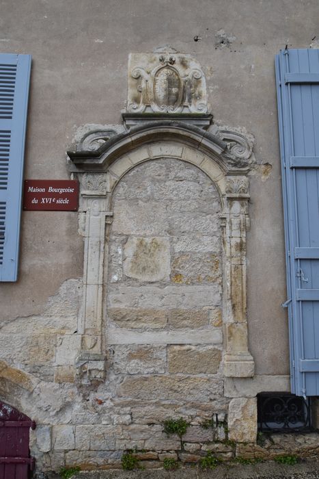 façade est, ancienne porte d'accès