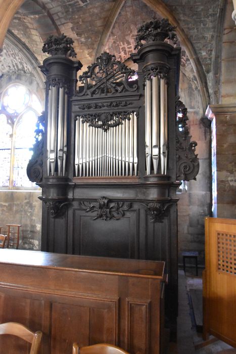 Orgue de choeur : buffet d'orgue