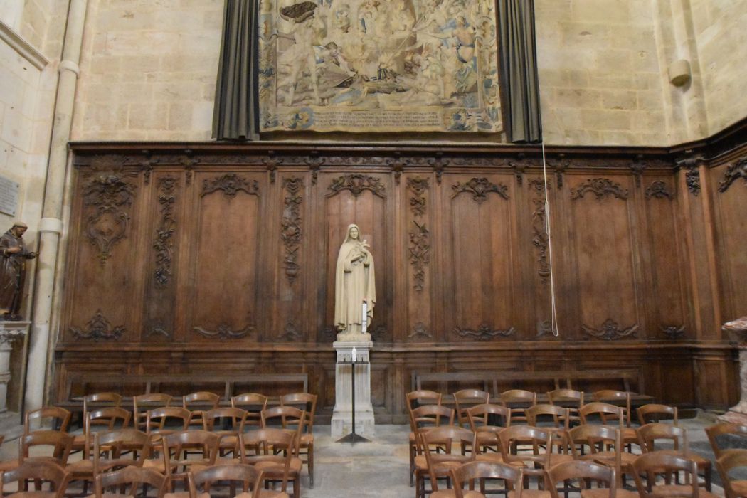 vue partielle des lambris du transept sud