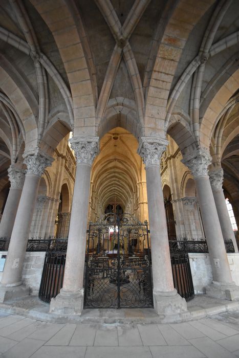 clôture de choeur (grille)